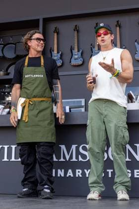 May 24, 2026, Napa, California, U.S: GAVIN ROSSDALE and ANTONI POROWSKI during the BottleRock Music Festival in Napa, California Napa U.S  - ZUMAs135 20260524_zap_s135_006 Copyright: xDanielxDeSloverx