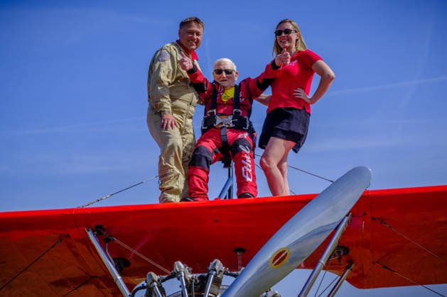 Wing Walker World Record Duxford, UK, 23, May,2026 98-year-old Harry Heasman, became the oldest person to wing walk on an aircraft with the feat officially recognised by Guinness World Records at IWM Duxford  Copyright: xJasonxByex NINTCHDBPICT001083536778