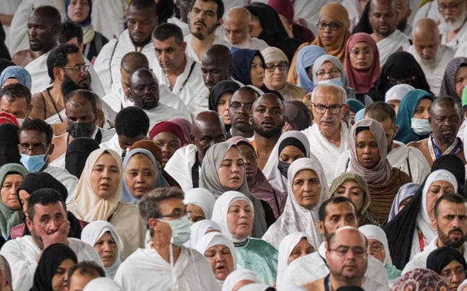 Muslim worshippers perform prayers around the Kaaba at the Grand Mosque in Mecca, Saudi Arabia Muslim worshippers perform prayers around the Kaaba at the Grand Mosque in Mecca, Saudi Arabia, on May 25, 2026, in preparation for the annual Hajj pilgrimage. Millions of Muslims from around the world travel to Saudi Arabia to perform the annual Hajj rituals. Photo by Saudi Press Agency apaimages Saudi Arabia 250526_Saudi_Arabia_SPA_00(3) Copyright: xapaimagesxSaudixPressxAgencyx xapaimagesx