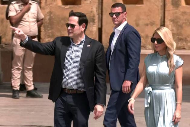 RECORD DATE NOT STATED US Secretary of State Marco Rubio, along with his wife, Jeanette D. Rubio, during their visit to the visit Amber Fort Jaipur, May 25 (ANI): US Secretary of State Marco Rubio, along with his wife, Jeanette D. Rubio, during their visit to the Amber Fort, in Jaipur on Monday. (ANI Video Grab) Jaipur Rajasthan India Copyright: xANIx ANI_20260525118