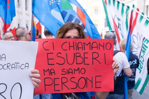 IPA85065742 - Presidium in Rome in front of the headquarters of the Ministry of Enterprise and Made in Italy organized by Electrolux workers  Copyright: xMatteoxNardonex xx 85065742