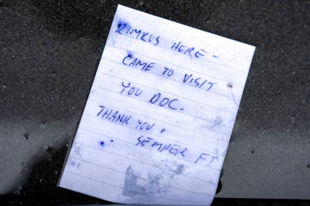 A note is left at the Vietnam Veterans Memorial on Memorial Day in Washington, DC on Monday, May 25, 2026.  WAP20260525302 BONNIExCASH