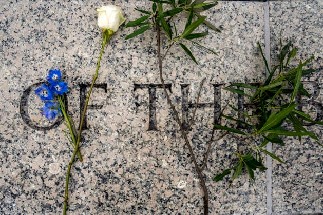 Flowers are left at the World War II Memorial near the memorial for the Battle of the Bulge on Memorial Day in Washington, DC on Monday, May 25, 2026.  WAP20260525319 BONNIExCASH
