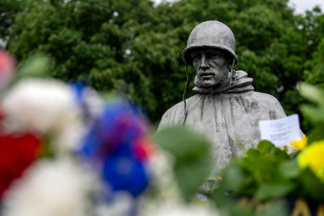 The Korean War Memorial is seen amidst flower wreaths on Memorial Day in Washington, DC on Monday, May 25, 2026.  WAP20260525331 BONNIExCASH