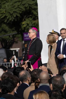 Argentina: President Javier Milei leads the Tedeum. President Javier Milei presides over the traditional Tedeum at the Metropolitan Cathedral. This religious ceremony celebrates the Revolution of May 25, 1810, a historic date marking the establishment of Argentina™s first national government. In the photo: Jorge Garcia Cuerva, Archbishop of Buenos Aires. Buenos Aires Argentina Copyright: xImagoxImages EstebanxOsoriox _52A8165
