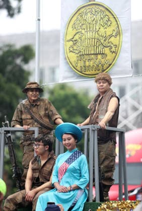 May 25, 2026, Washington, District Of Columbia, USA: Participants dressed as Army of the Republic of Vietnam (ARVN) soldiers take part in the National Memorial Day Parade on Constitution Avenue in Washington, DC, USA, on May 25, 2026. The parade has been held annually since 2005, marking its 21st anniversary. Washington USA  - ZUMAs337 20260525_znp_s337_010 Copyright: xGentxShkullakux