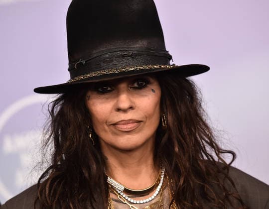 52nd American Music Awards Linda Perry arriving to the 52nd American Music Awards held at the MGM Grand Garden Arena on May 25, 2026 in Las Vegas, NV. Las Vegas MGM Grand Garden Arena Nevada USA Copyright: xLisaxOConnorx xAFF-USA.comx