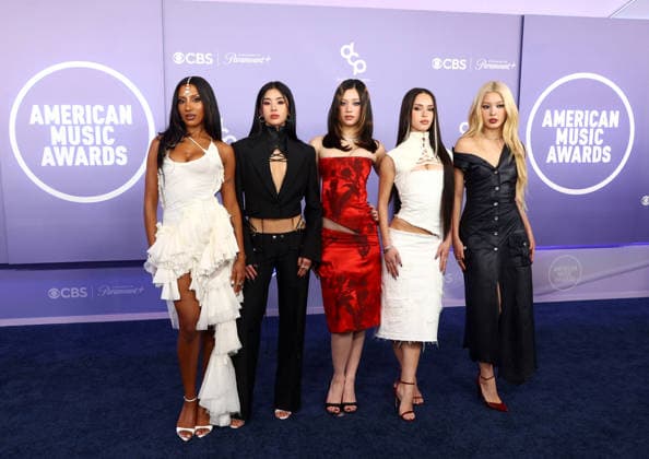 Lara Raj, Sophia, Megan, Daniela and Yoonchae of KATSEYE attend the 52nd annual American Music Awards at the MGM Grand Garden Arena in Las Vegas on Monday, May 25, 2026.  LAV20260525478 JAMESxATOA