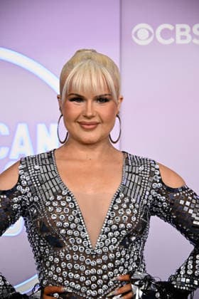52nd American Music Awards LAS VEGAS, NV - MAY 25:Ashlee Keating at the 52nd American Music Awards on May 25, 2026 at the MGM Grand Garden Arena in Las Vegas, Nevada. Credit: Mindy Small AdMedia EDITORIAL USE ONLY  Copyright: xx AdMediax admphotostwo991885