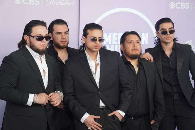 Members of the American band Fuerza Regida pose on the red carpet at the American Music Awards at the MGM Grand Garden Arena in Las Vegas, Nevada, USA, 25 May 2026. American Music Awards en Las Vegas !ACHTUNG: NUR REDAKTIONELLE NUTZUNG!  Copyright: xJerónimoxGuerrax AME5213 20260526-55020402188008_1008