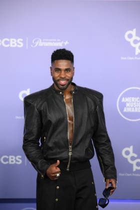 May 25, 2026, Las Vegas, Nevada, USA: JASON DERULO american singer-songwriter and dancer arrives at the Red Carpet during The Annual 52nd American Music Awards at the MGM Grand Arena in Las Vegas. Las Vegas USA - ZUMAo117 20260525_zsp_o117_094 Copyright: xMikaelxOnax