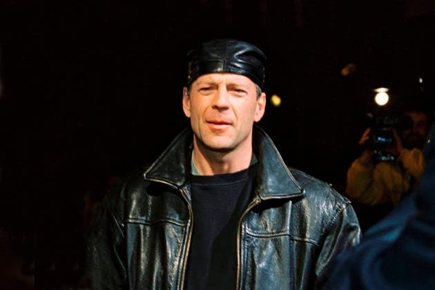 Bruce Willis bei der Premierenparty zum Kinofilm The Sixth Sense im Planet Hollywood. Berlin, 08.12.1999 *** Bruce Willis at the premiere party for the movie The Sixth Sense at Planet Hollywood Berlin, 08 12 1999 Foto:xU.Geislerx xFuturexImagex sense_9202