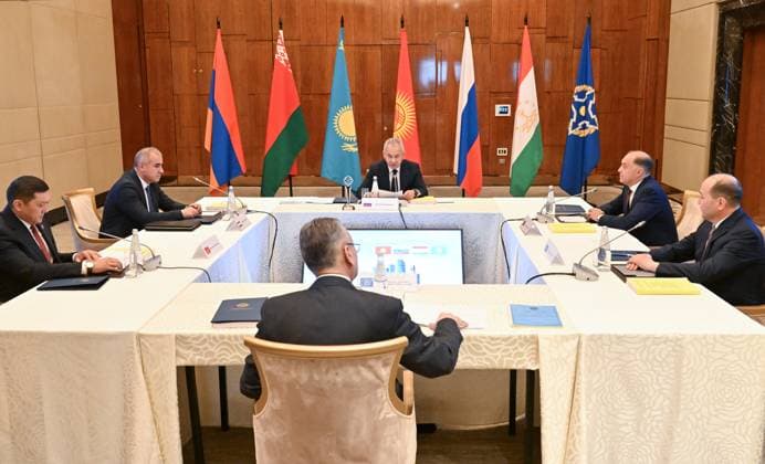 Russia CSTO Security Council Secretaries 9173449 26.05.2026 Belarusian Security Council Secretary Alexander Volfovich, Kazakh Security Council Secretary Gizat Nurdauletov, Kyrgyz Security Council Secretary Adilet Orozbekov, Russian Security Council Secretary Sergei Shoigu, Tajik Security Council Secretary Yusuf Rahmon and Secretary General of the Collective Security Treaty Organization (CSTO) Taalatbek Masadykov attend a meeting of the CSTO Committee of Security Councils Secretaries in Moscow, Russia. Stanislav Krasilnikov Sputnik Moscow Russia  Copyright: xStanislavxKrasilnikovx