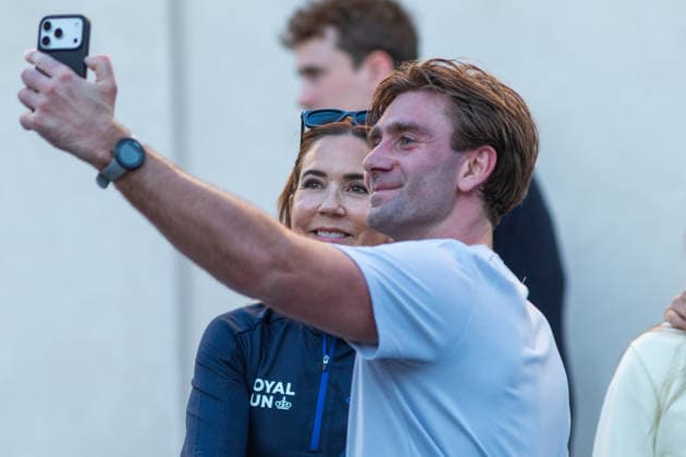 Royal Run In Copenhagen Queen Mary of Denmark poses for a selfie while attending the Royal Run in Copenhagen, Denmark, on May 25, 2026. This is the eighth time the Royal Run is held across the country. Royal Run 2026 has the highest number of registered participants ever, with 112,450 registered in the five host cities. Copenhagen Denmark  Copyright: xKristianxTuxenxLadegaardxBergx originalFilename: 1077901351st.jpg