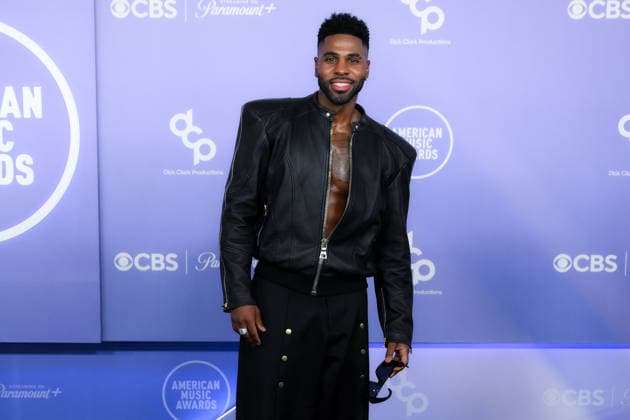 May 25, 2026, Las Vegas, Nevada, USA: JASON DERULO american singer-songwriter and dancer arrives at the Red Carpet during The Annual 52nd American Music Awards at the MGM Grand Arena in Las Vegas. Las Vegas USA - ZUMAo117 20260525_zsp_o117_167 Copyright: xMikaelxOnax