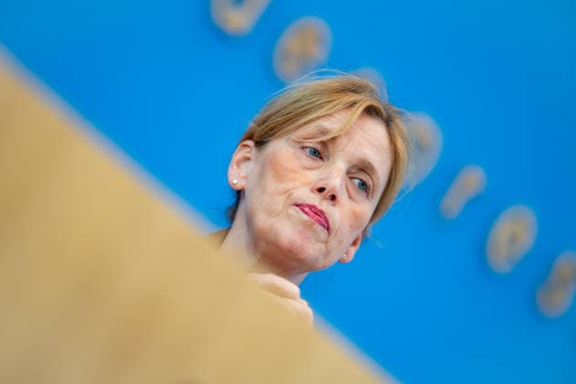 Karin Prien, Bundesministerin für Bildung, Familie, Senioren, Frauen und Jugend;Bundespressekonferenz in Berlin - Kinderreport 2026 - Titel Chancengerechte Bildung, Berlin Berlin Deutschland Haus der Bundespressekonferenz *** Karin Prien, Federal Minister of Education, Family Affairs, Senior Citizens, Women and Youth Federal Press Conference in Berlin Kinderreport 2026 Titel Chancengerechte Bildung, Berlin Berlin Germany House of the Federal Press Conference