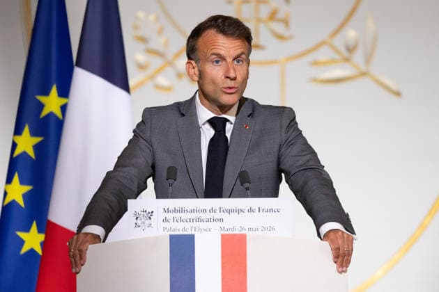 President Macron At the French Electricity Team meeting - Paris French President Emmanuel Macron delivers a speech during a press conference as part of a meeting with the French Electricity Team to advance the electrification of France in the coming years, at the Elysee Palace, in Paris on May 26, 2026. Photo by Raphael Lafargue ABACAPRESS.COM Paris France  Copyright: xLafarguexRaphael ABACAx
