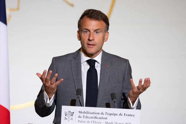 President Macron At the French Electricity Team meeting - Paris French President Emmanuel Macron delivers a speech during a press conference as part of a meeting with the French Electricity Team to advance the electrification of France in the coming years, at the Elysee Palace, in Paris on May 26, 2026. Photo by Raphael Lafargue ABACAPRESS.COM Paris France  Copyright: xLafarguexRaphael ABACAx