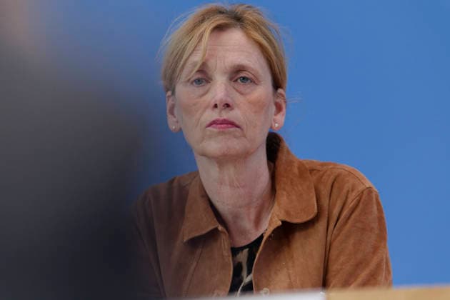Kinderreport 2026 vorgestellt 2026-05-26 Deutschland, Berlin Bundespressekonferenz: Vorstellung des Kinderreports 2026 mit dem Titel Chancengerechte Bildung. Im Bild Karin Prien (CDU), Bundesbildungsministerin. *** Childrens Report 2026 presented 2026 05 26 Germany, Berlin Federal Press Conference Presentation of the Childrens Report 2026 entitled Equal Opportunities in Education In the picture Karin Prien CDU , Federal Minister of Education