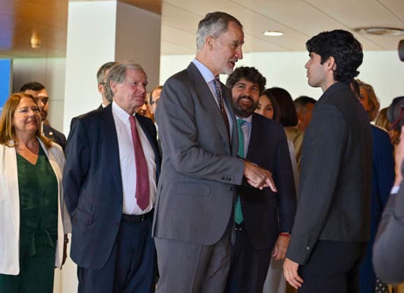 Felipe VI presides in Murcia the proclamation of the Princess of Girona Research Award 2026 King Felipe VI on his arrival at the ceremony of proclamation of the Princess of Girona Research Award 2026 , in the Auditorium and Congress Center Victor Villegas, on May 26, 2026, in Murcia Spain Felipe VI heads this fifth stage of the youth event that brings together the main regional and municipal authorities to announce the jurys decision and make public the name of the new laureate in the scientific category of these state awards 26 MAY 2026 Kiko Asunció Espana  Copyright: xKikoxAsuncionx 7551614