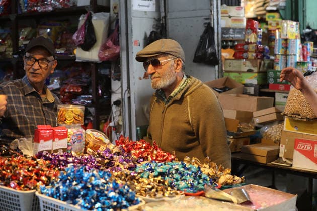 Palestinians walk through Gaza City market ahead of Eid al-Adha Palestinians walk through Al-Zawiya market in Gaza City on May 26, 2026, ahead of Eid al-Adha, as vendors display goods on temporary stalls. The market witnessed weak consumer demand and declining purchasing power amid worsening economic conditions caused by the ongoing war. Photo by Bilal Osama apaimages Gaza city Gaza Strip Palestinian Territory 260526_Gaza_BO_01(13) Copyright: xapaimagesxBilalxOsamax xapaimagesx