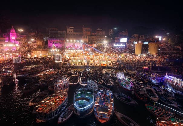 An illuminated view of Hari ki Pauri on the occasion of Ganga Dussehra Haridwar, May 26 (ANI): An illuminated view of Hari ki Pauri on the occasion of Ganga Dussehra, in Haridwar on Tuesday. Haridwar Uttarakhand India Copyright: xANIx ANI_20260526513