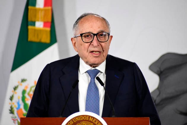 Mexican President Claudia Sheinbaum Ebola Outbreak News Conference Mexico s Health Minister, David Kershenobich Stalnikowitz speaks about the Ebola outbreak; Mexico will maintain epidemiological surveillance during a news conference at the National Palace. on May 26, 2026 in Mexico City, Mexico. (Photo by Luis Barron Eyepix Group). Copyright: xLuisxBarronx xEyepixxGroupx LB_26052026_4