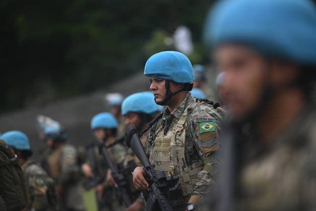 UN to assess whether the Brazilian Navy Marine Corps remains at the top of the global rankings for peacekeeping readiness RIO DE JANEIRO, BRAZIL, MAY 26 : A view of the Brazilian Army forces training as in the coming days, the UN will assess whether the Brazilian Navy Marine Corps remains at the top of the global rankings for peacekeeping readiness in Rio de Janeiro, Brazil on May 26, 2026. The Brazilian Navy Marine Corps undergoes rigorous inspections by the UN (United Nations) to certify and recertify elite troops at the highest level. The most recent operational assessment, held at the Ilha do Governador Naval Complex, involved more than 500 military personnel, bomb disposal robots, drones, armored vehicles, and machine guns in combat a  Copyright: x2026xAnadoluxFabioxTeixeirax