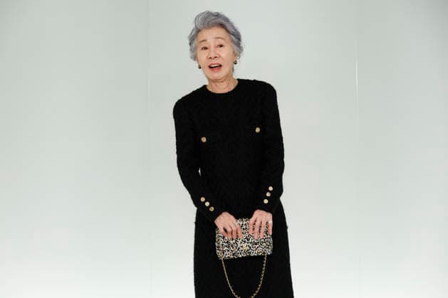 Chanel Metiers d Art 2026 Show Draws Global Stars to Seoul, South Korea South Korean actress Youn Yuh-jung poses for photos during the Chanel Metiers d Art 2026 show in Seoul, South Korea, on May 26, 2026. Seoul South Korea  Copyright: xMatrixxImages JungxUi-Chelx