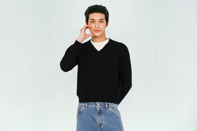 Chanel Metiers d Art 2026 Show Draws Global Stars to Seoul, South Korea Keonho of South Korean boy group CORTIS poses for photos during the Chanel Metiers d Art 2026 show in Seoul, South Korea, on May 26, 2026. Seoul South Korea  Copyright: xMatrixxImages JungxUi-Chelx