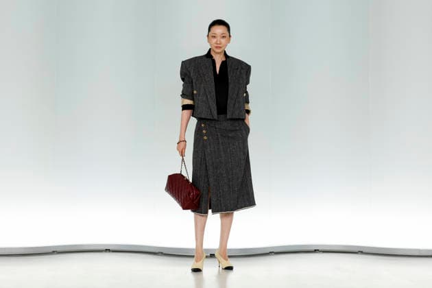 Chanel Metiers d Art 2026 Show Draws Global Stars to Seoul, South Korea South Korean model Jang Yoon-ju poses for photos during the Chanel Metiers d Art 2026 show in Seoul, South Korea, on May 26, 2026. Seoul South Korea  Copyright: xMatrixxImages JungxUi-Chelx