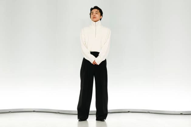 Chanel Metiers d Art 2026 Show Draws Global Stars to Seoul, South Korea South Korean actor Koo Kyo-hwan poses for photos during the Chanel Metiers d Art 2026 show in Seoul, South Korea, on May 26, 2026. Seoul South Korea  Copyright: xMatrixxImages JungxUi-Chelx