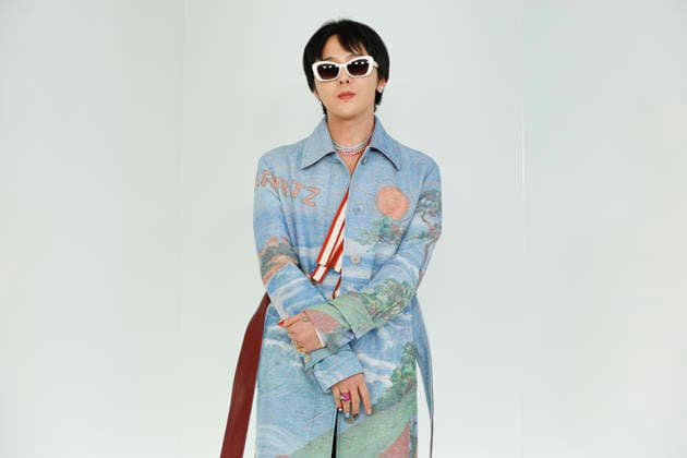 Chanel Metiers d Art 2026 Show Draws Global Stars to Seoul, South Korea G-Dragon of South Korean boy group BIGBANG and Chanel global ambassador poses for photos during the Chanel Metiers d Art 2026 show in Seoul, South Korea, on May 26, 2026. Seoul South Korea  Copyright: xMatrixxImages JungxUi-Chelx