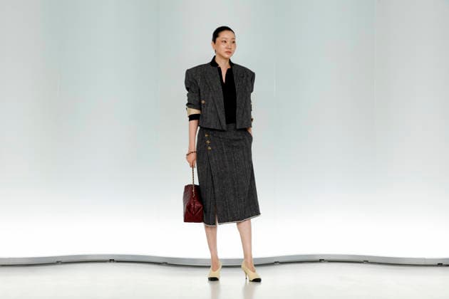 Chanel Metiers d Art 2026 Show Draws Global Stars to Seoul, South Korea South Korean model Jang Yoon-ju poses for photos during the Chanel Metiers d Art 2026 show in Seoul, South Korea, on May 26, 2026. Seoul South Korea  Copyright: xMatrixxImages JungxUi-Chelx