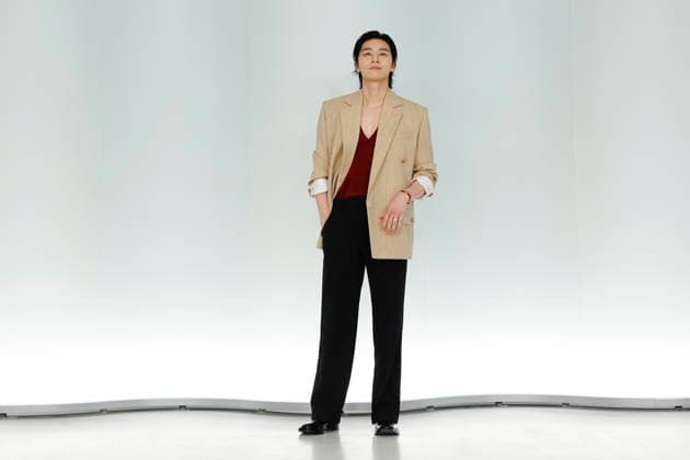 Chanel Metiers d Art 2026 Show Draws Global Stars to Seoul, South Korea South Korean actor and Chanel brand ambassador Park Seo-joon poses for photos during the Chanel Metiers d Art 2026 show in Seoul, South Korea, on May 26, 2026. Seoul South Korea  Copyright: xMatrixxImages JungxUi-Chelx
