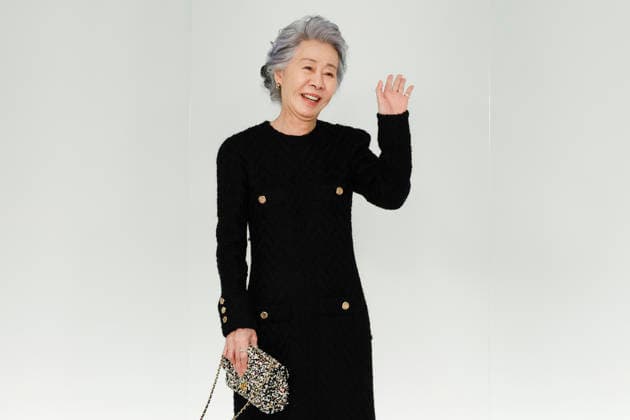 Chanel Metiers d Art 2026 Show Draws Global Stars to Seoul, South Korea South Korean actress Youn Yuh-jung poses for photos during the Chanel Metiers d Art 2026 show in Seoul, South Korea, on May 26, 2026. Seoul South Korea  Copyright: xMatrixxImages JungxUi-Chelx