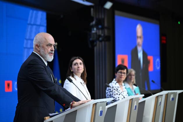 The 8th EU-Albania Accession Conference in Brussels BRUSSELS, BELGIUM - MAY 26: Albanian Prime Minister Edi Rama, Deputy Minister for European Affairs of the Republic of Cyprus Marilena Raouna, and European Commissioner for Enlargement Marta Kos hold a joint press conference after attending the 8th EU-Albania Accession Conference in Brussels, Belgium, on May 26, 2026. Dursun Aydemir Anadolu Brussels Belgium. Editorial use only. Please get in touch for any other usage.  Copyright: x2026xAnadoluxDursunxAydemirx