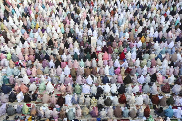 Eid-al Adha prayer in Indonesia WEST JAVA, INDONESIA - MAY 27 : Muslims attend Eid Al-Adha (Feast of Sacrifice) prayer at the Dian Al-Mahri Mosque, also known as Golden Dome Mosque in Depok, West Java, Indonesia on May 27, 2026. Muslims worldwide celebrate Eid Al-Adha, to commemorate the holy Prophet Ibrahim s (Prophet Abraham) readiness to sacrifice his son as a sign of his obedience to God, during which they sacrifice permissible animals, generally goats, sheep, and cows. Eid-al Adha is the one of two most important holidays in the Islamic calendar, with prayers and the ritual sacrifice of animals. Agoes Rudianto Anadolu West Java Indonesia. Editorial use only. Please get in touch for any other usage.  Copyright: x2026xAnadoluxAgoesxRudiantox