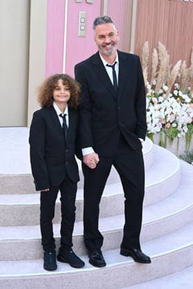 LOS ANGELES, CALIFORNIA - MAY 26: Ol Parker at the world premiere of Netflix s Office Romance at The Egyptian Theatre Hollywood on May 26, 2026 in Los Angeles, California. Credit: Michael Mattes USA  - ZUMAa123 20260526_zaa_a123_197 Copyright: xAdMediax