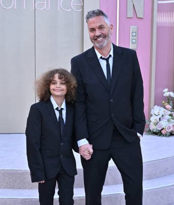 Netflix™s ˜Office Romance™ World Premiere Ol Parker and Booker Jombe Parker arriving to the Netflix™s Office Romance world premiere held at The Egyptian Theatre on May 26, 2026 in Hollywood, CA. Hollywood The Egyptian Theatre California USA Copyright: xLISAxOConnorx xAFF-USA.comx
