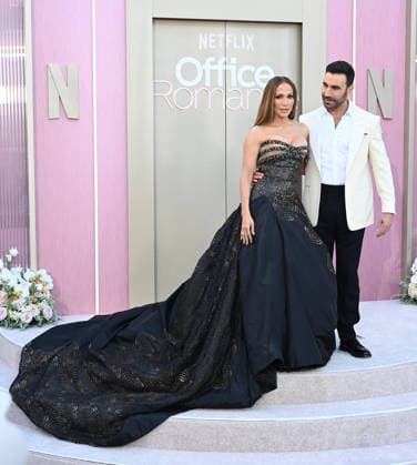 LOS ANGELES, CALIFORNIA - MAY 26:Jennifer Lopez and Brett Goldstein at the world premiere of Netflix s Office Romance at The Egyptian Theatre Hollywood on May 26, 2026 in Los Angeles, California. Credit: Michael Mattes USA  - ZUMAa123 20260526_zaa_a123_236 Copyright: xAdMediax