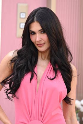LOS ANGELES, CALIFORNIA - MAY 26: Cathy Kelley at the world premiere of Netflix s Office Romance at The Egyptian Theatre Hollywood on May 26, 2026 in Los Angeles, California. Copyright: xAdMediax xMediaPunchx