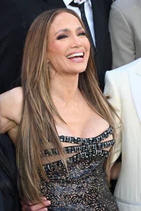 LOS ANGELES, CALIFORNIA - MAY 26: Jennifer Lopez at the world premiere of Netflix s Office Romance at The Egyptian Theatre Hollywood on May 26, 2026 in Los Angeles, California. Copyright: xAdMediax xMediaPunchx