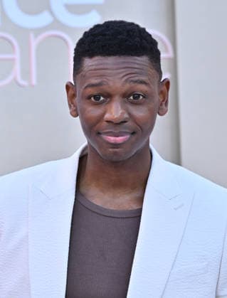 Netflix™s ˜Office Romance™ World Premiere Donald Elise Watkins arriving to the Netflix™s Office Romance world premiere held at The Egyptian Theatre on May 26, 2026 in Hollywood, CA. Hollywood The Egyptian Theatre California USA Copyright: xLISAxOConnorx xAFF-USA.comx