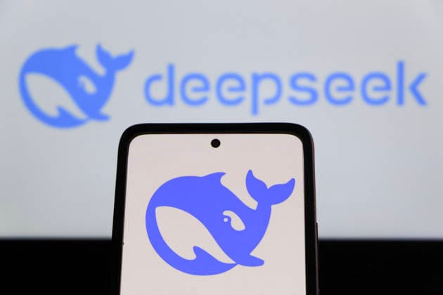 May 27, 2026, Indonesia: In this photo illustration, the China Artificial Intelligence Deepseek logo is displayed on a smartphone and in the background. Indonesia  - ZUMAs197 20260527_aaa_s197_002 Copyright: xAlgixFebrixSugitax