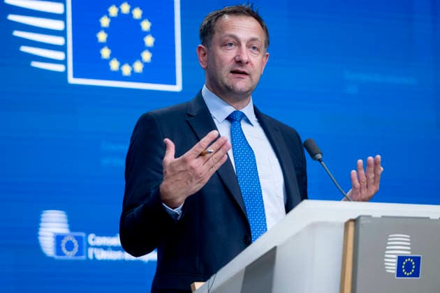 News Bilder des Tages #2 Agriculture And Fisheries Council Christophe Hansen, European Commissioner for Agriculture and Food, speaks during a press conference following the Agriculture and Fisheries Council in Brussels, Belgium, on May 26, 2026. Brussels Belgium  Copyright: xDanielxGnapx originalFilename: gnap-agricult260526_npgCq.jpg