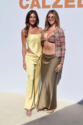 Jana Azizi und Farina Opoku beim Calzedonia Summer Club im Beach Club km68 . Köln, 26.05.2026 *** Jana Azizi and Farina Opoku at the Calzedonia Summer Club at Beach Club km68 Cologne, 26 05 2026 Foto:xR.xSchmiegeltx xFuturexImagex calzedonia_6547