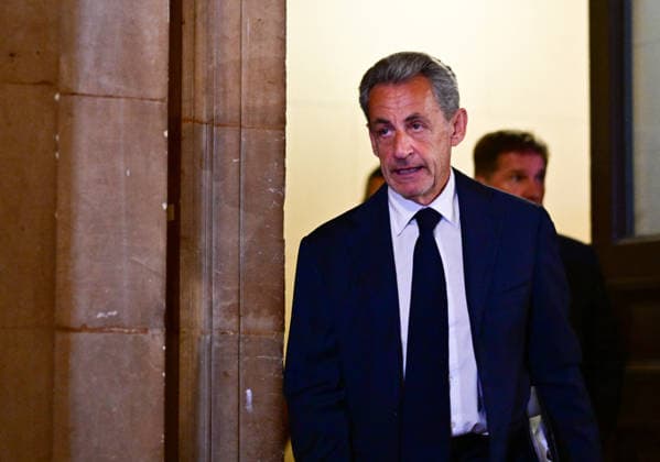 Nicolas Sarkozy arrives at the final day of his appeal trial devoted to closing arguments in the case concerning Libyan funding of his 2007 presidential campaign May 27, 2026 Christian Liewig Bestimage Nicolas Sarkozy is facing the final day of his appeal trial, which is devoted to closing arguments in the case concerning Libyan funding of his 2007 presidential campaign Paris France  Copyright: xChristianxLiewigx xBestimagexChristianxLiewigx xBestimagex