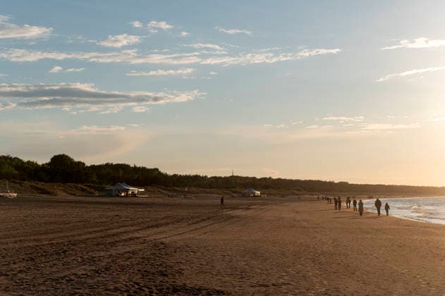 Swinoujscie Poland May 2026 Polish Baltic Sea coast. Beach at sunset beach, shore, shoreline, kust, seaside, Ostsee, coastal, nord,, ÅöwinoujÅ›cie