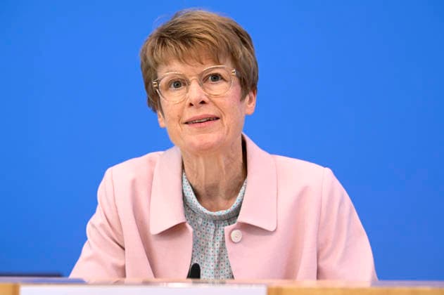 ABB BPK-GUTACHTEN - Prof. Dr. Veronika Grimm Bericht zum Thema Vorstellung des Fruehjahrsgutachten 2026-Sachverstaendigenrat zur Begutachtung der gesamtwirtschaftlichen Entwicklung auf der BPK Bundespressekonferenz in Berlin am 27.05.2026 Berlin Deutschland *** ABB BPK GUTACHTEN Prof Dr Veronika Grimm Report on the presentation of the 2026 Spring Report of the German Council of Economic Experts at the BPK Federal Press Conference in Berlin on 27 05 2026 Berlin Germany